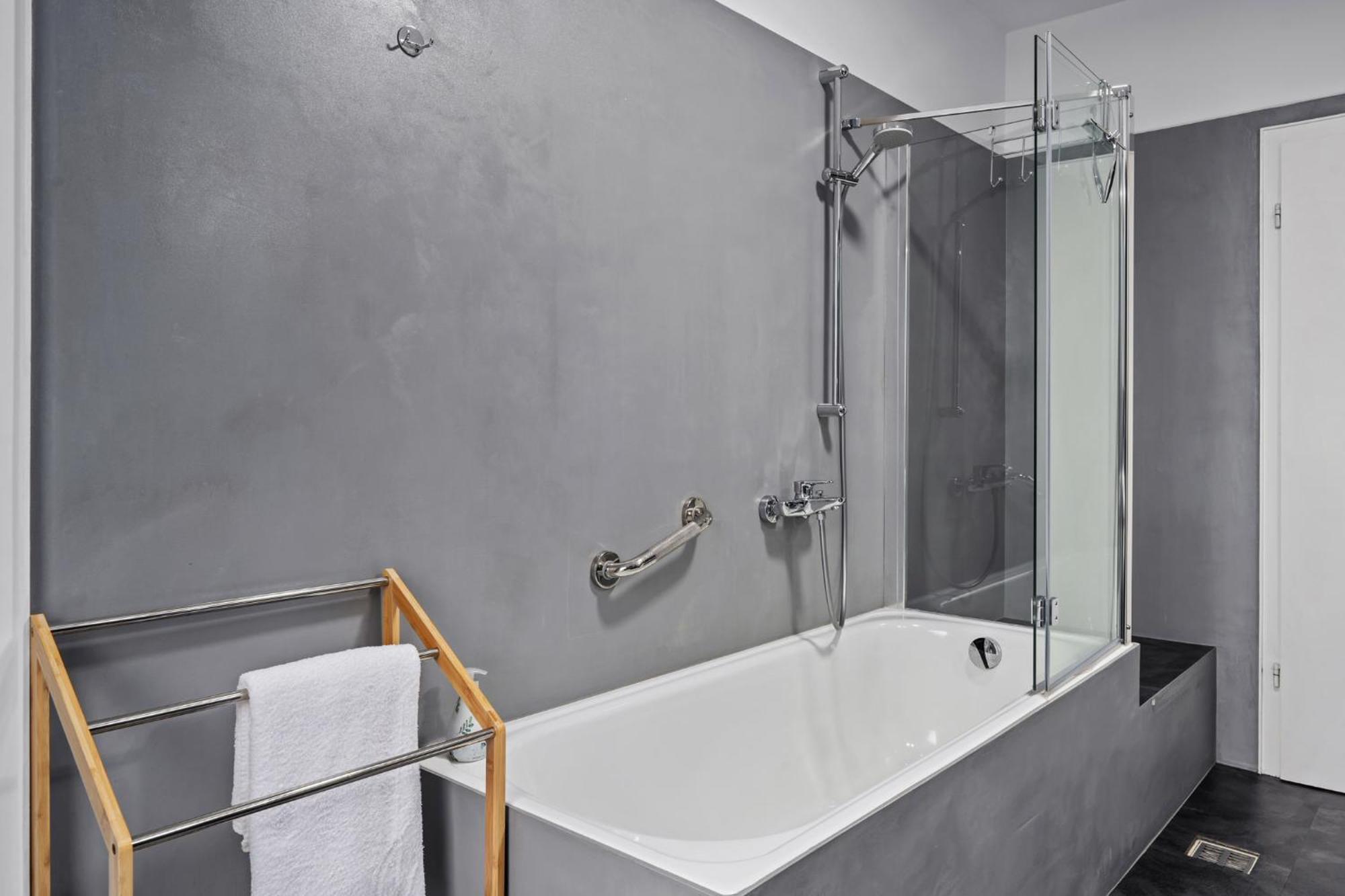 Stilvolle Stadtoase, 116 Qm, Parkblick, Wassernah, Parkplatz Βίλχελμσχαφεν Εξωτερικό φωτογραφία
